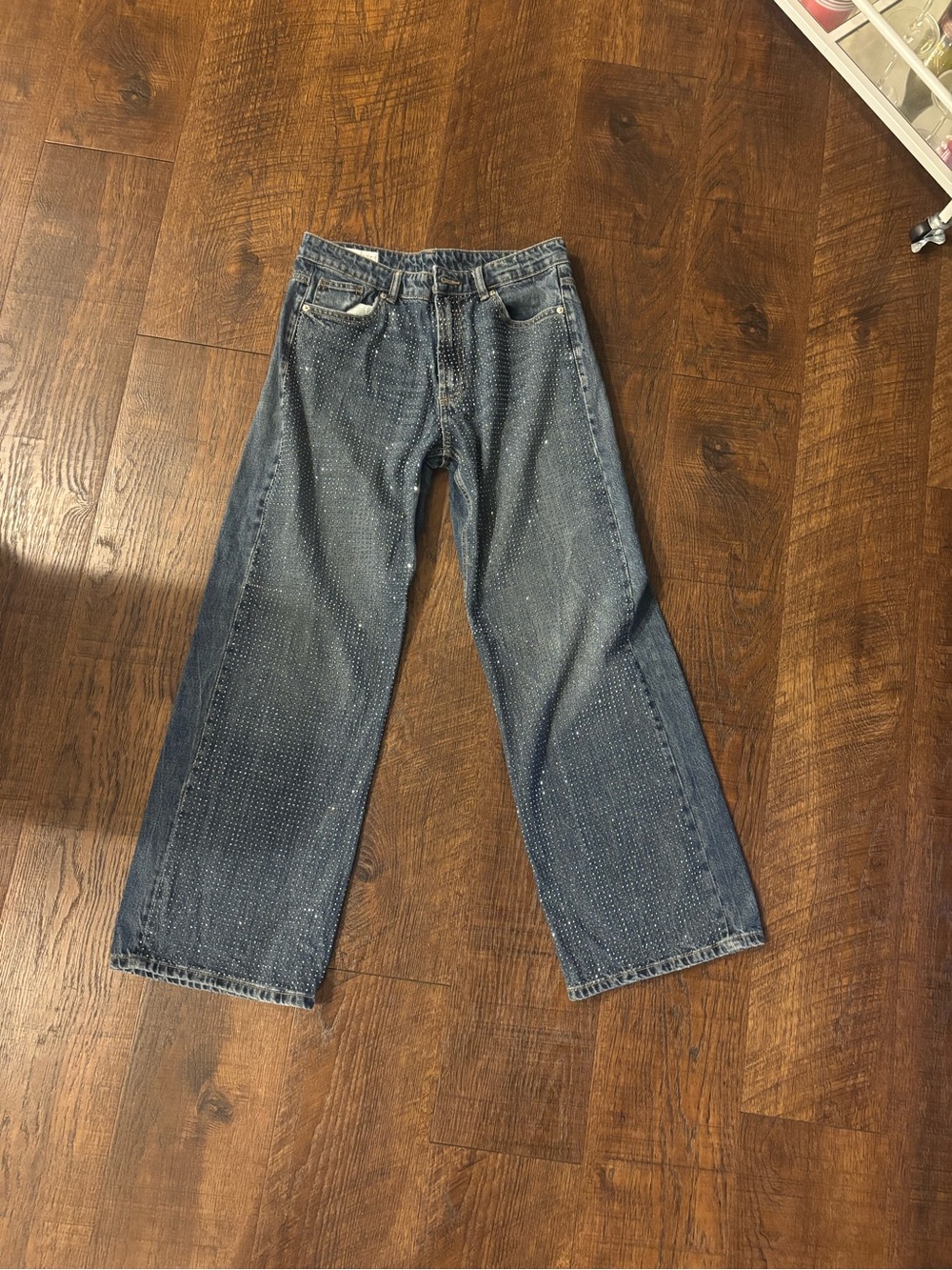 Zara Women’s Blue Denim Jeans with Subtle Stud Detail